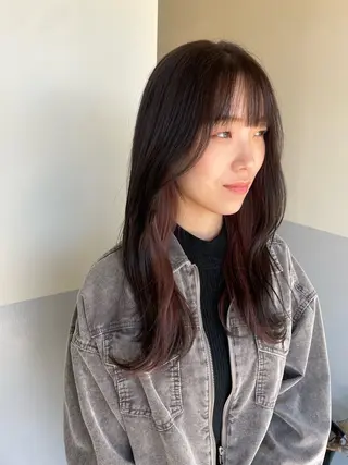 セミロング 小久保 里紗のヘアスタイル