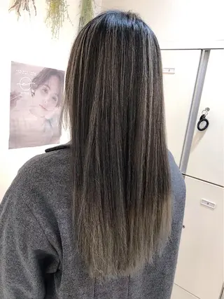 ロング カラー 12月特別価格⚡️ 🌈岩田怜子🌈のヘアスタイル