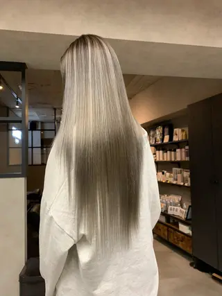 セミロング カラー ヘアアレンジ グランルッソ所属・✨岡山バレイヤージュ ハイライト✨のヘアスタイル