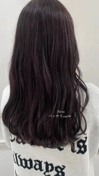 ロング 稲吉 由莉穂のヘアスタイル