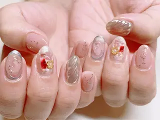 ネイル 吉澤 圭のネイルデザイン