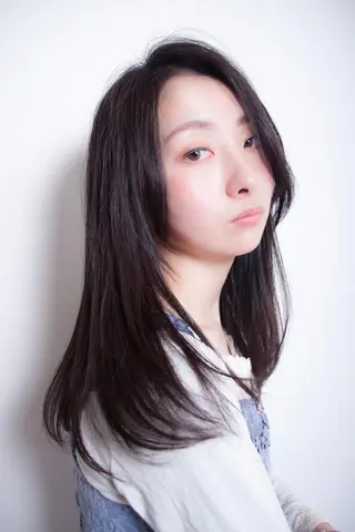 ロング カラー RESBORN所属・長岡 大偉のヘアスタイル