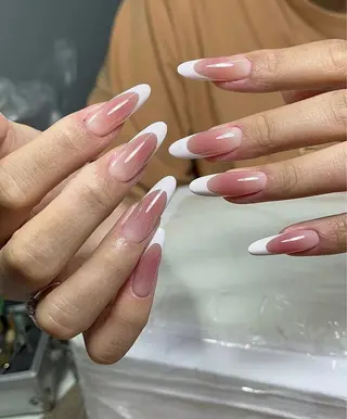 ネイル T. Leeのネイルデザイン