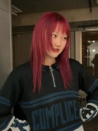 ミディアム カラー レイヤーカット/ハイ トーンカラー/きらのヘアスタイル