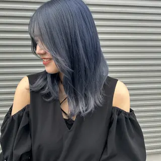 セミロング カラー 💙ルル💙 ハイトーン/レイヤーのヘアスタイル