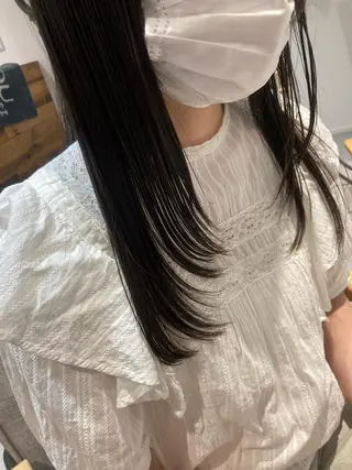 ロング 🌈割れない顔周り 中村隆寛のヘアスタイル