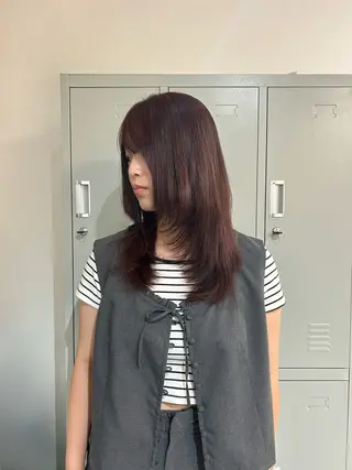 セミロング 柔らかカラー🩰🫧 ケアブリーチ🫧のヘアスタイル