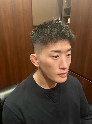 ショート ヒロ銀座バーバーショップ大宮店所属・ヒロ銀座メンズカット 酒井悠成のヘアスタイル