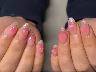 ネイル 🫧ユキ🫧 持込OK/平日夜&土のネイルデザイン
