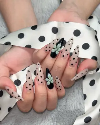 ネイル eight nail 春菜のネイルデザイン