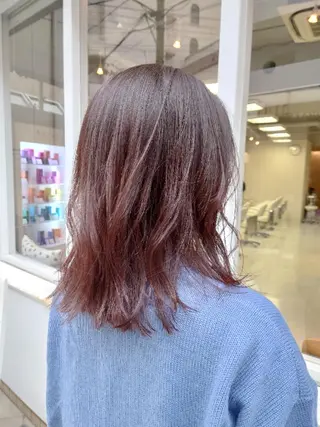 セミロング カラー nagane sayakaのヘアスタイル