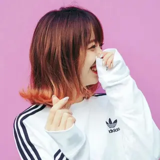 ミディアム カラー セルフホワイトニング Ines渡辺リエのその他イメージ