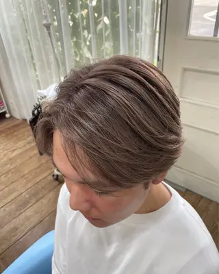 ショート カラー メンズ 姫路アンメリーアン ダンのヘアスタイル