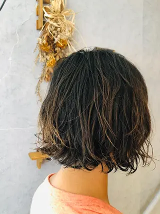 ショート パーマ 本多 美羽のヘアスタイル