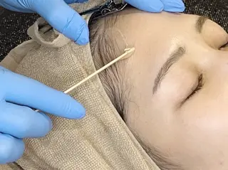 douceknail所属・本厚木南口 徒歩3分のネイルデザイン