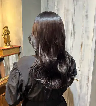 セミロング ブリーチ無しWカラー mana🎀🤍のヘアスタイル
