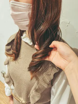 ロング パーマ Lilly所属・成田 智彩のヘアスタイル