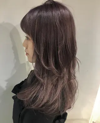 セミロング scene.池袋所属・scene. haraのヘアスタイル