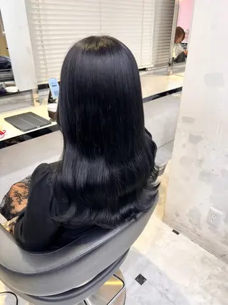 ロング カラー ヘアアレンジ 韓国風🤍グレ ージュ🤍たくみのヘアスタイル