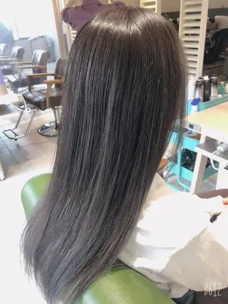 ロング カラー EARTH志木/佐藤 氷河のヘアスタイル