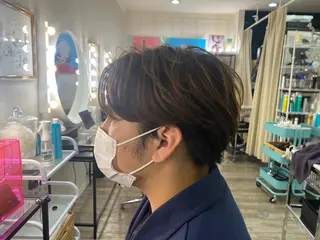 ショート カラー ヘアアレンジ 山﨑 燦人のヘアスタイル