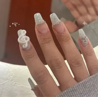 ネイル Chisa Nail Studio所属・チ サのネイルデザイン