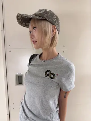 ショート ハイトーンカラー／ Akari ₊˚✧のヘアスタイル