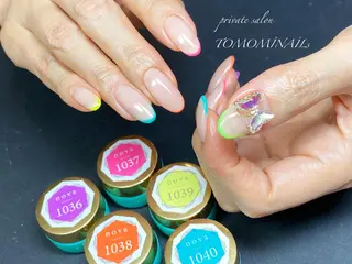 ネイル private salon TOMOMINAILs所属・TOMOMI NAILsのネイルデザイン