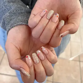 ネイル 鈴木 里奈のネイルデザイン