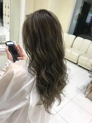 セミロング カラー D.log 大和西大寺店所属・川崎 雅大のヘアスタイル