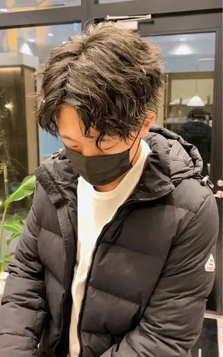 パーマ メンズ 鈴木 啓介のヘアスタイル