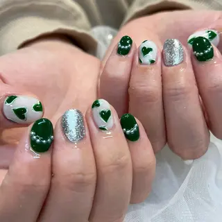 ネイル 内田 里穂のネイルデザイン