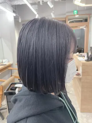 ショート SAEKI【ior 】北千住店ブリーチのヘアスタイル