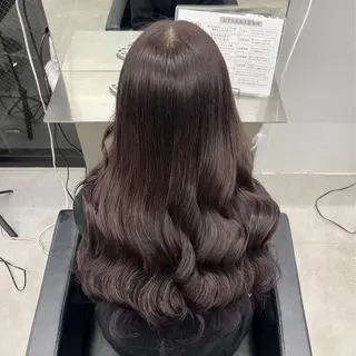 カラー MOMOKA /　Lapis大名店のヘアスタイル