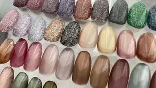 ネイル Nailsalon mui.所属・中家 亜紗子のネイルデザイン