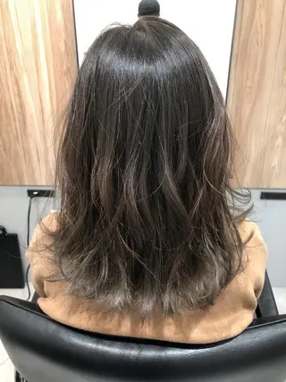 ミディアム カラー OFF YUYAのヘアスタイル