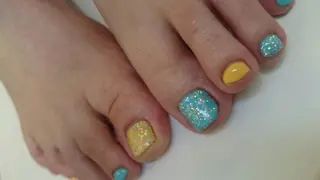 ネイル アトリエ・マリス所属・福与 美幸のネイルデザイン