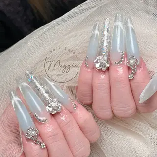 ネイル Maggie Nail🦩のネイルデザイン