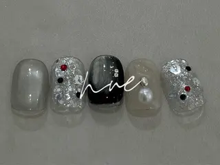 ネイル nue　nail salon 代々木店所属・yokozawa sakiのネイルデザイン