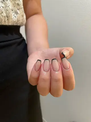 ネイル Ami 🦥のネイルデザイン