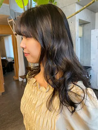 ロング カラー パーマ ヘアアレンジ メンズ キッズ ネイル マツエク・マツパ モリモト サナのヘアスタイル