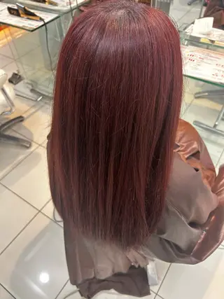 カラー 石井 くるみのヘアスタイル