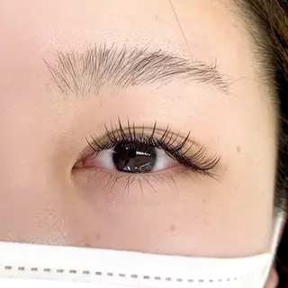 マツエク・マツパ NERU  lash&brow所属・鈴木 音瑠のマツエク・マツパデザイン