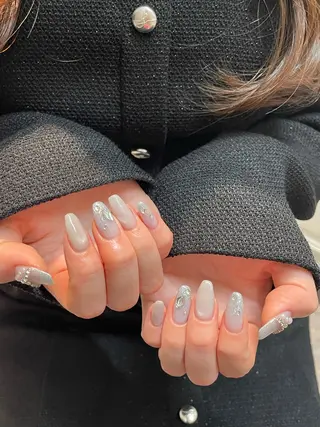 ネイル Kuwata Arisa⋆🍒⭒˚のネイルデザイン