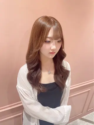 ロング カラー LUNTY NAMBA 難波駅前店所属・透け感ベージュ 🪐REN🪐のヘアスタイル