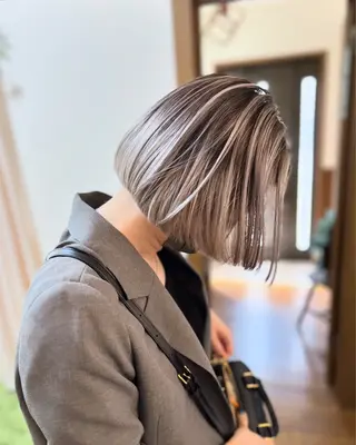 ミディアム カラー MERCI所属・マツモト コウダイのヘアスタイル
