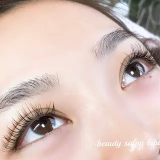 マツエク・マツパ 美容室 美美所属・髙坂 友香のエステ・リラクイメージ