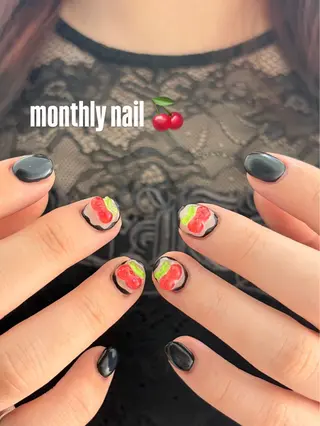 ネイル she saw me / shokoのネイルデザイン