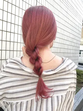 セミロング カラー ヘアアレンジ マツエク・マツパ Noah's　Ark所属・透明感カラー🫧ヘア セット🫧松本菜月の眉毛・アイブロウイメージ