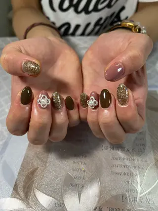 ネイル plaisir所属・島袋 plaisirのネイルデザイン